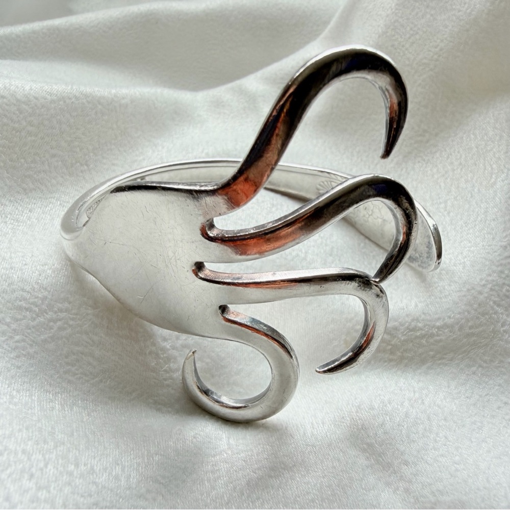 Sterling Silver Plate Sculptural Fork-Form First Love Coachella Cuff Bracelet - Picture 16 of 16